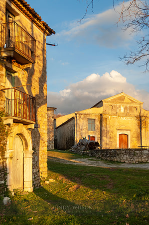 Shadows, Roscigno