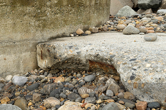 Stone River