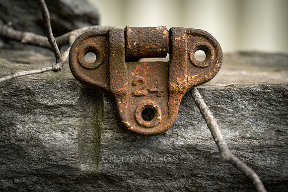 Hinge Face