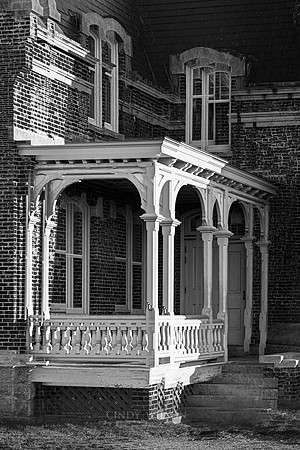 Layered Porch, Southeast Light