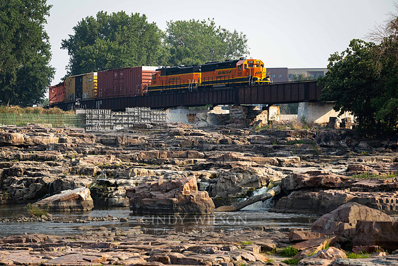 Train Passing over the Falls, Sioux Falls