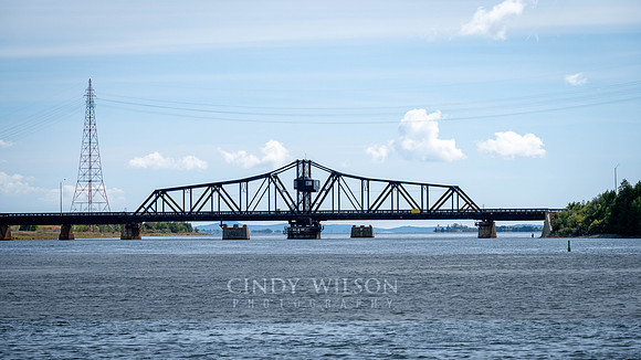 LiIttle Current Swing Bridge