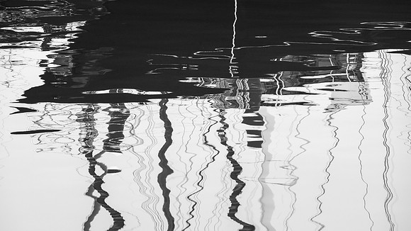 Hull Reflection