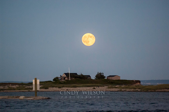 Blue Moon, Cuttyhunk
