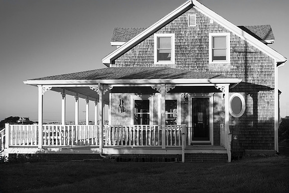 Afternoon Shadows, Indian Head Neck