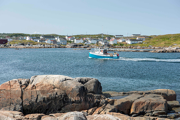 Returning from the Sea, Tilting