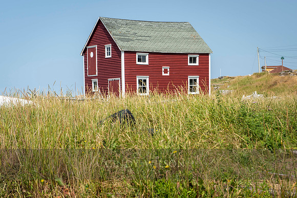 Red Shed, Greene's Point, Tilting