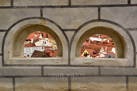 Double Window View_662, Czesky Krumlov, Czech Republic