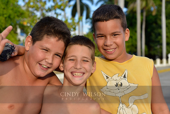 Boys, Cienfuegos