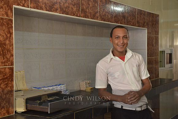 Barman, Bayamo