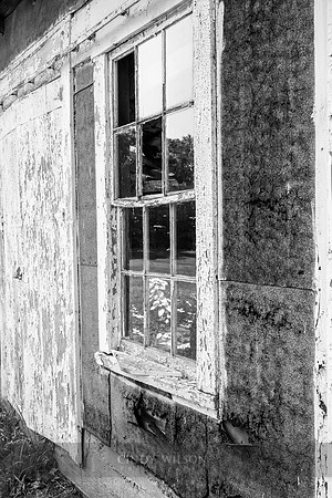 Sagging Window