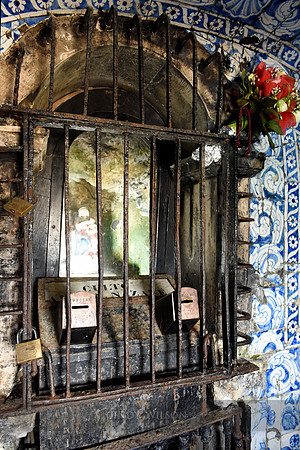 Underground Chapel, Nazare
