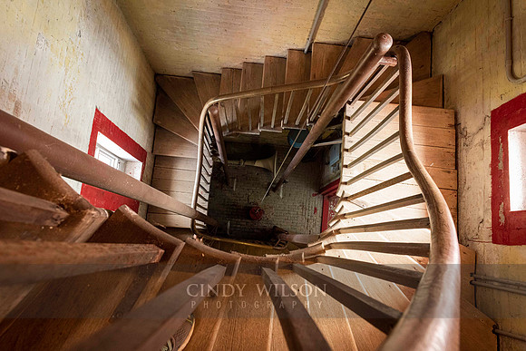 Looking Down, Crow Head Light