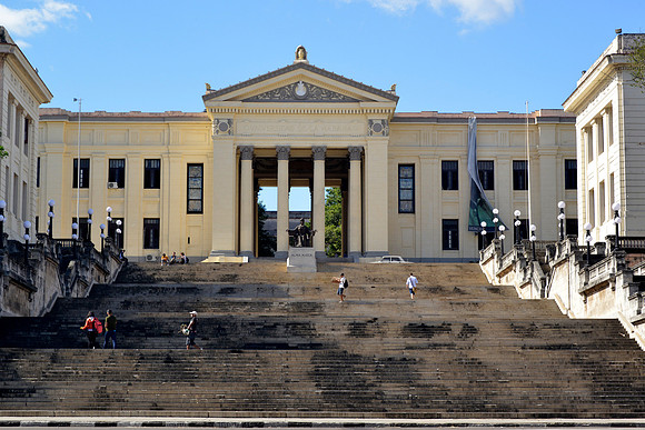 University Steps, Havana