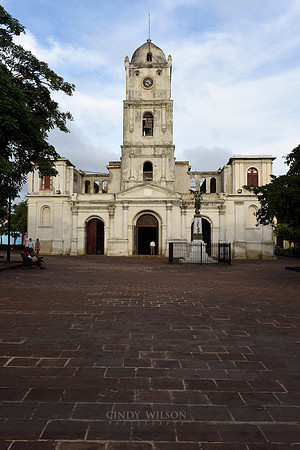 Inglesia San Jose, Holguin