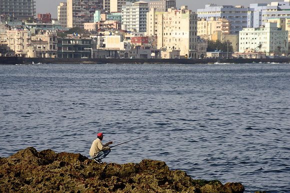 Fishing on the Malecon, Havana