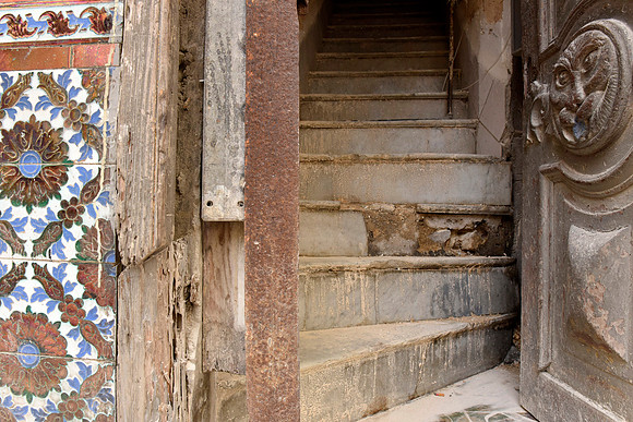 Worn Steps with Mosaic, Havana Centro, 2018