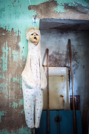 The Hanging Doll, Gibara