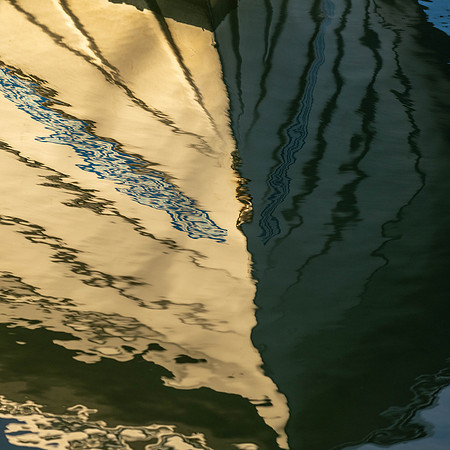 Bow Mirror