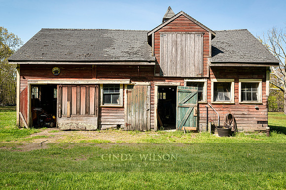 Wooden Barn, Saunderstown