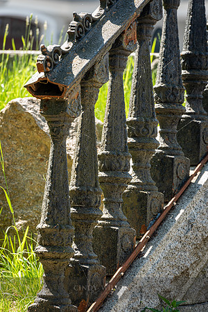 Hollow Rail