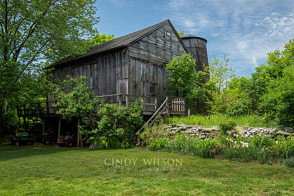 Barn with Leaning Silo, Preston City
