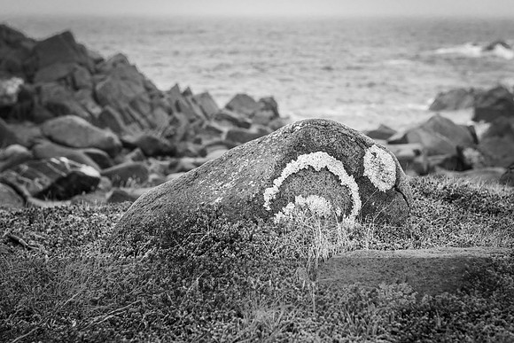 Wailing Rock, Tilting