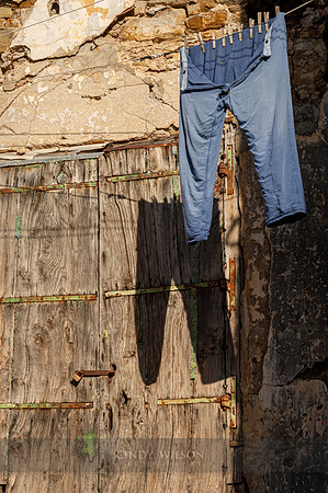 Clothes Shadow, 2006