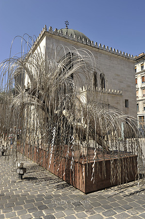 The Emanual Tree, Dohany Street Synagogue, Budapest